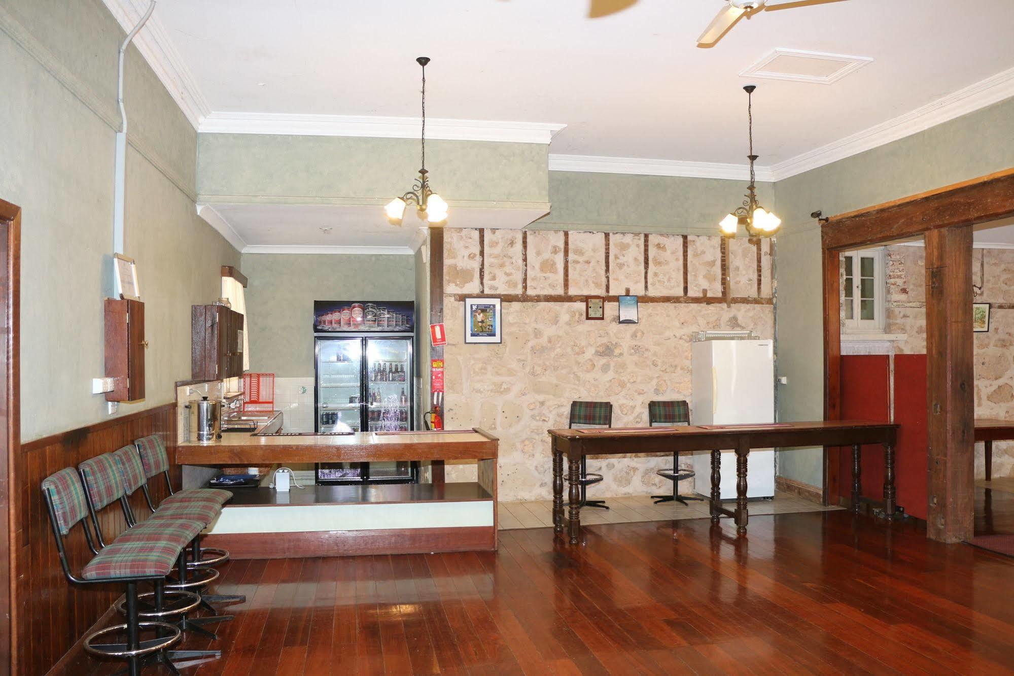The Priory Hotel Dongara Zewnętrze zdjęcie